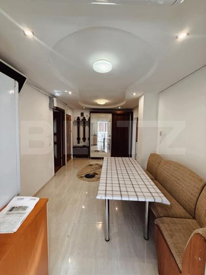 Apartament cu 2 camere decomandat, mobilat în Central