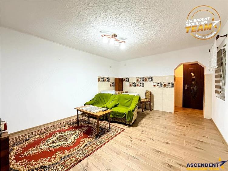 Casă cu 1 camere cu Teren 1315 Mp în Cernat