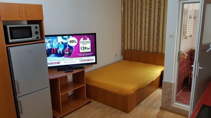 Eroii Revolutiei, Giurgiului, 5 min. de metrou, in vila, tv, renovata - 8