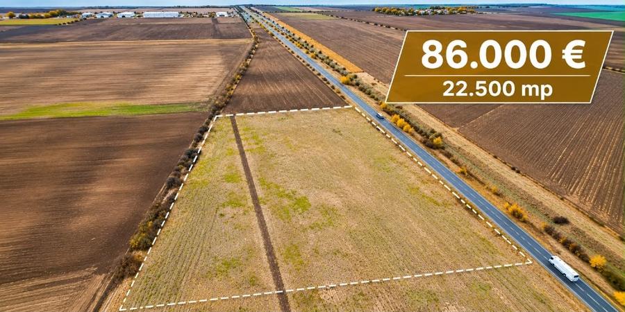 Teren agricol extravilan de 22500 mp, în Central