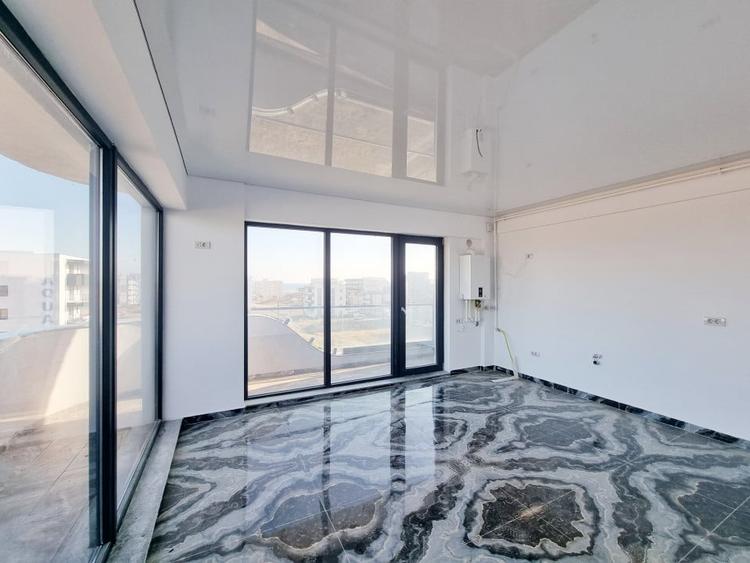 Apartament cu priveliste catre ape si parcare subetarana - 4