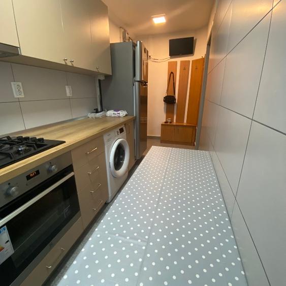 Proprietar, vand apartament  - 8