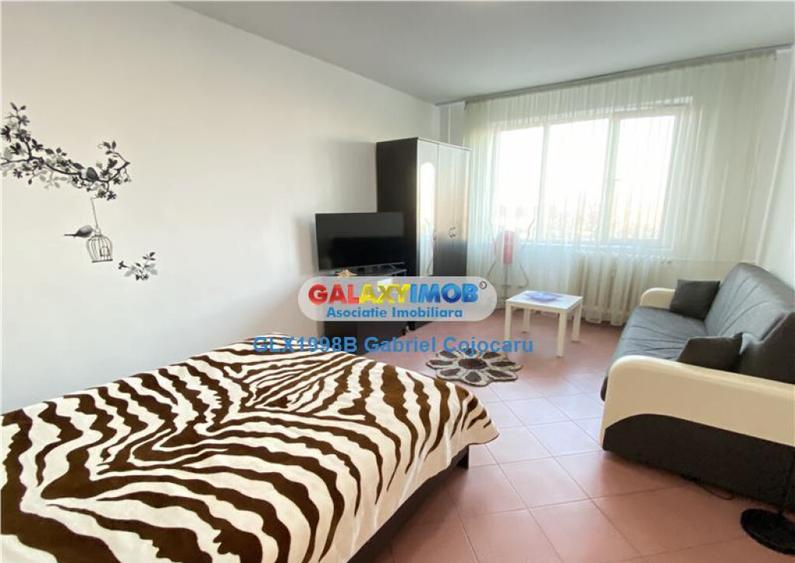 Garsoniera mobilata | bloc mixt vis a vis Mega Mall - 4