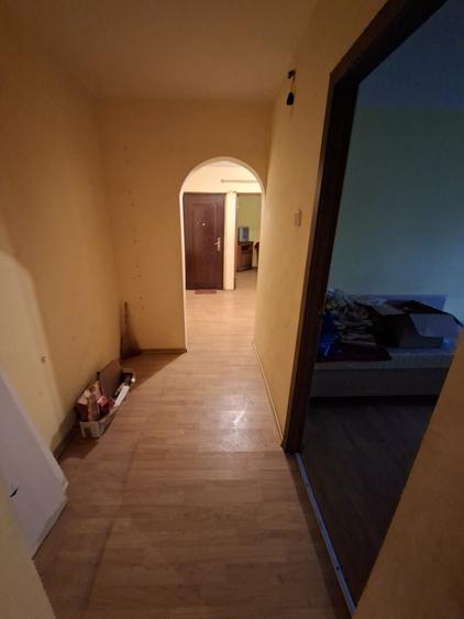 Apartament cu 3 camere, decomandat, zona Dacia - 4