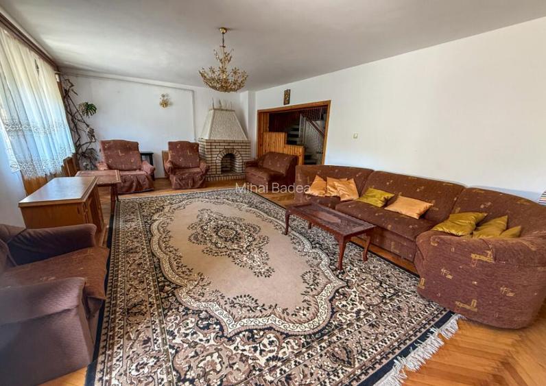 Vila cu 6 dormitoare in Breaza, lot teren 1289 mp Vila cu 6 dormitoare in Breaza, lot teren 1289 mp