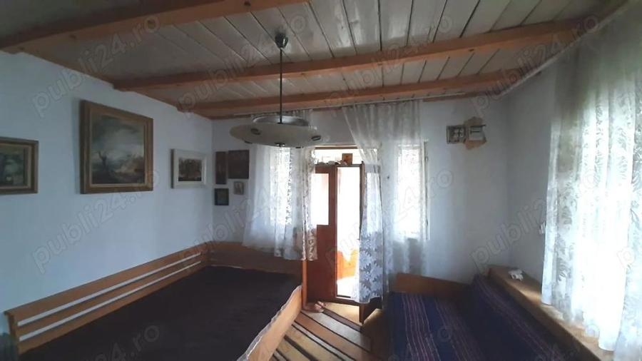 Casa la asfalt, racordata la utilitati, in localitatea Soci, comuna Pancesti, la 35 km de Bacau - 4