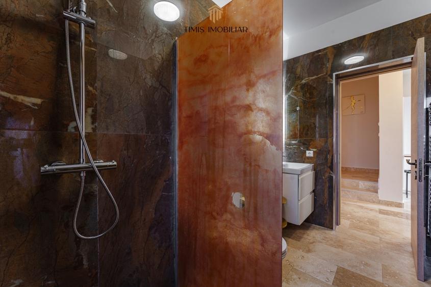 Duplex cu 6 camere cu Canalizare în Dumbrăvița