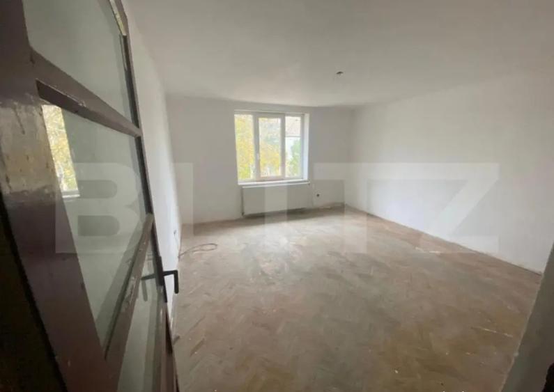 Casa 3 camere , 120mp , Piata de vechituri - 2