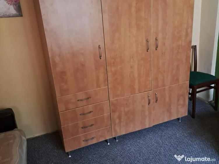 dau inchirie o camera cu loc de gatit si baie la casa cu intrare separata - 4