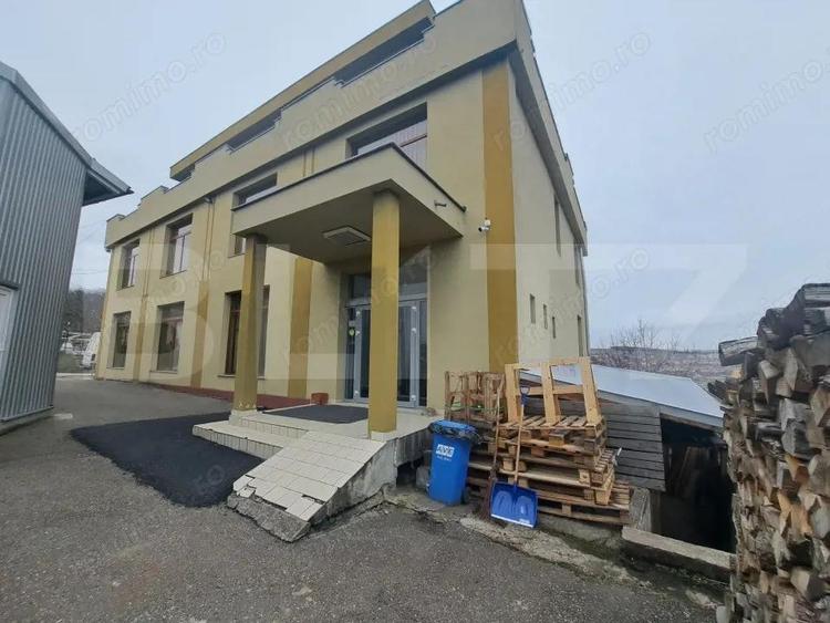 SPATIU COMERCIAL/BIROURI DE INCHIRIAT - 6