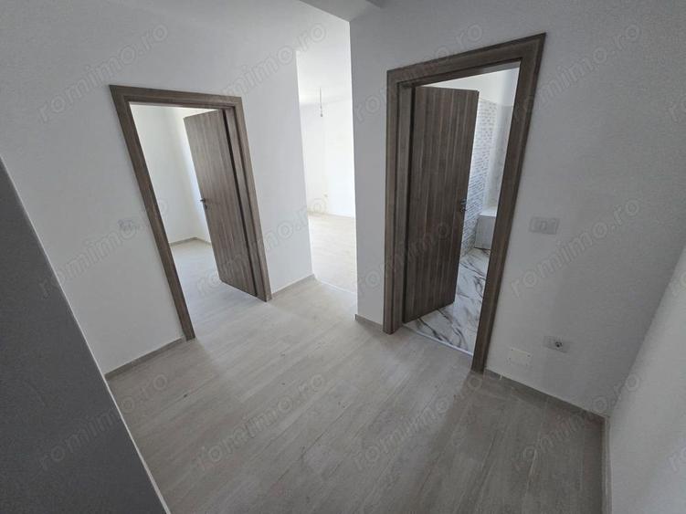 Decomandat. Terasa. Finisat la cheie. - 6