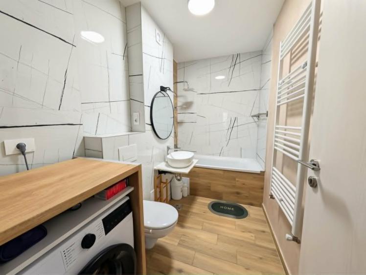 Apartament 3 camere, decomandat. Complex Vivamus  - 9