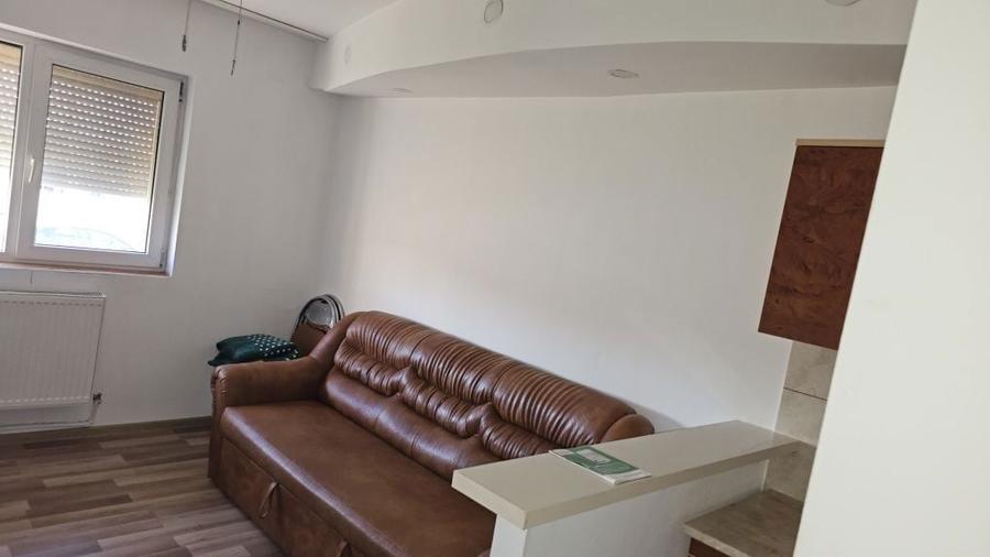 Vand garsoniera, 23 mp. - 1