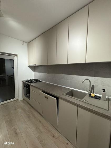 Casa insiruita - 4 camere + pod, curte 56 mp- Bragadiru, Str. Topaz - 8