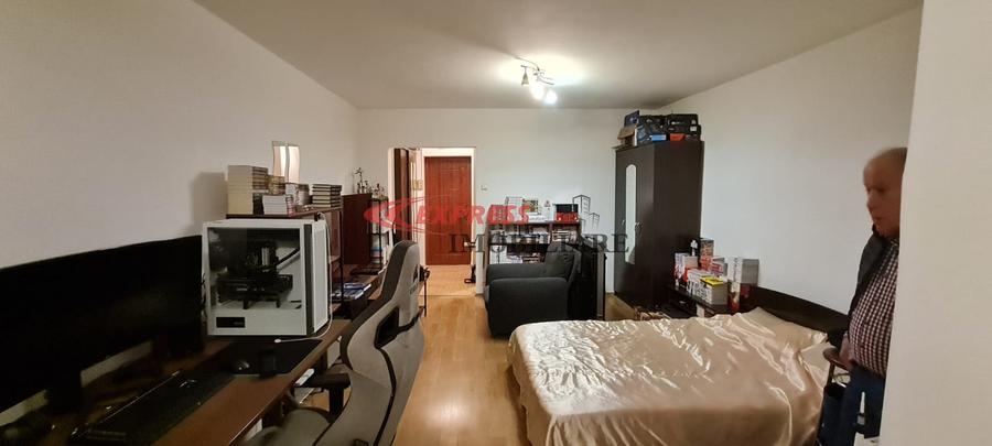 Dristor, Calea Vitan, Auchan - 9