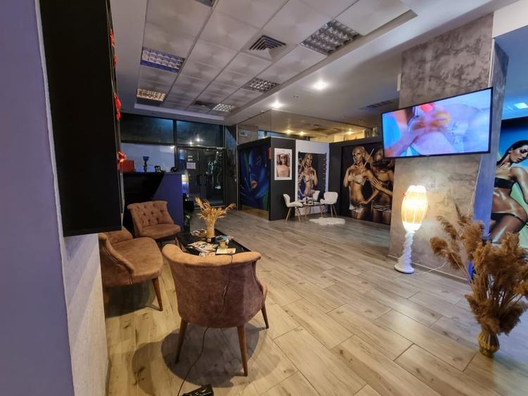 Afacere la cheie- salon modern beauty- vizibil stradal- zonă centrală - 3