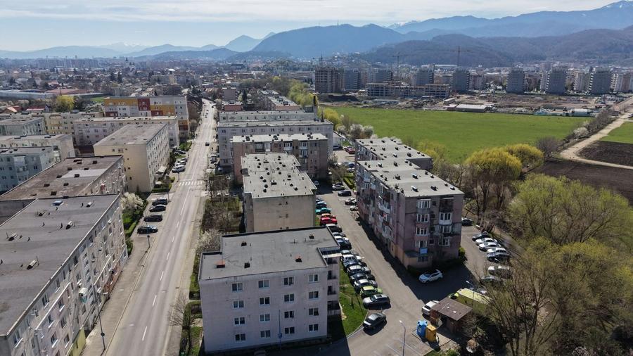 2 camere decomandat renovat, 62 mp utili, mobilat-utilat, parcare - 11