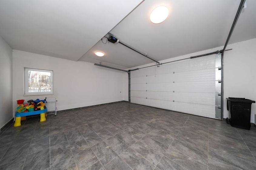 Casă ideală pentru familie &icirc;n Brașov, Bunloc - spațioasă, luminoasă, priveliște - 49