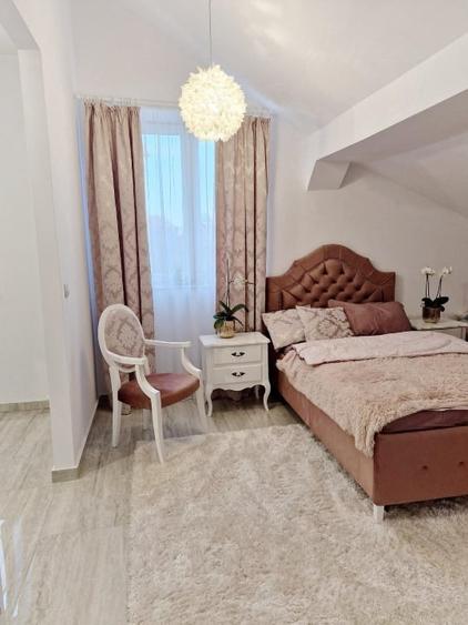 Duplex 130 mp ultracentral–4 camere -finisaje premium-cladire istorica - 11