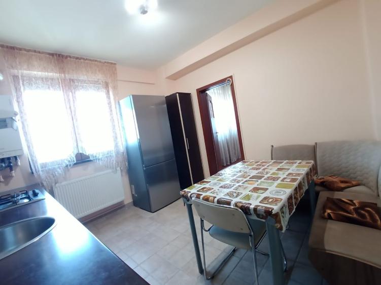 Oferta rara! Proprietar,penthouse108 mpu,mobilat utilat,centrala,parcare,2 bai  - 4