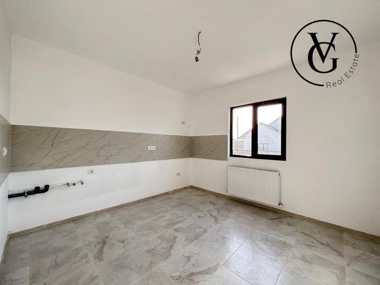 Casa la sol, 3 camere - 211 mp - Lumina - 7