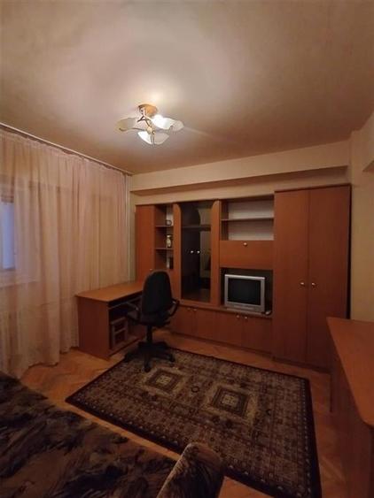 RECO Apartament cu trei camere de inchiriat - 4