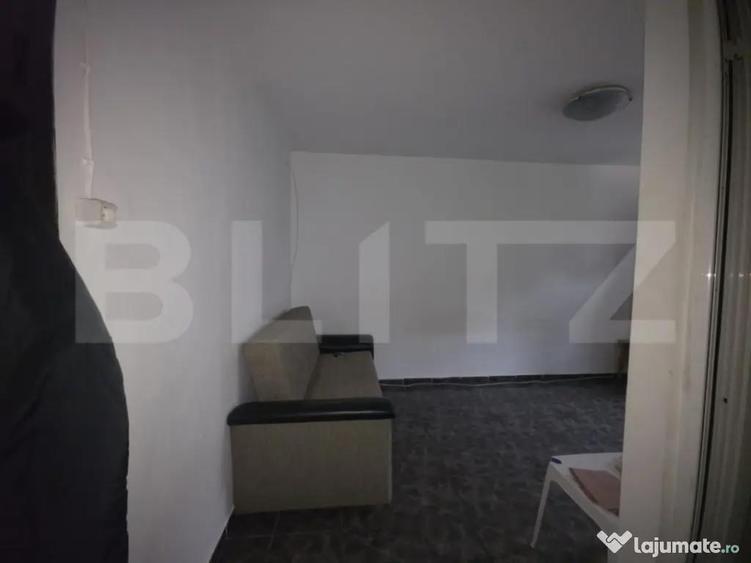 Garsoniera, 22 mp, zona Democratiei - 2