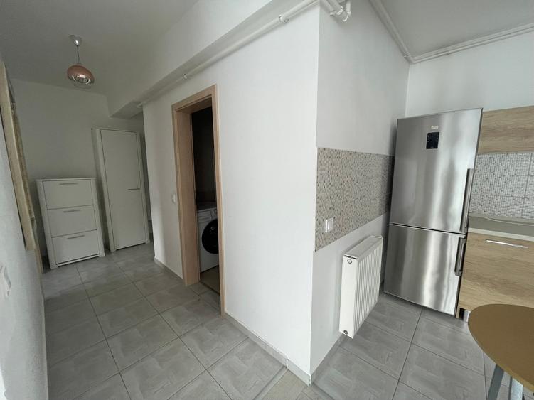 Vanzare apartament 2 camere in Tractorul zona Coresi - 8