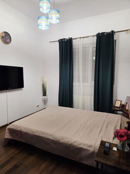 Inchiriez apartament 2 camere - 1