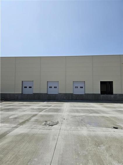 Spatiu Industrial - 2300 mp - Productie - Depozitare - Distributie - 15