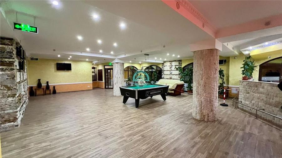 Oportunitate ! Pensiune 7 camere, 4 apartamente, 760mp utili la E60 - 11