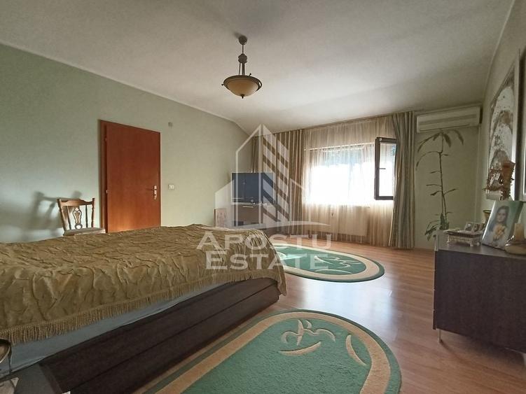 Casa Individuala impresionanta, curte bine amenajata, zona Semicentral - 11