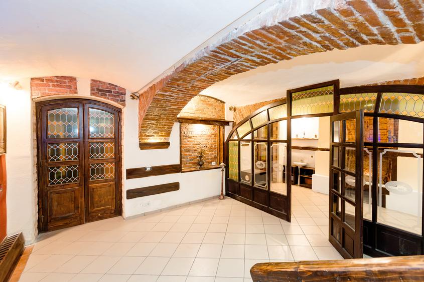 Spatiu comercial amenajat – central, str. Crisan - 1