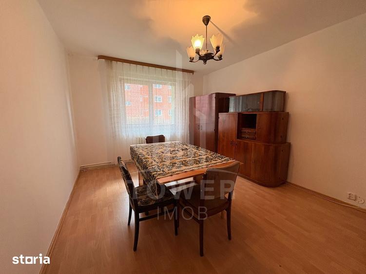 Apartament cu 2 camere decomandat în Central