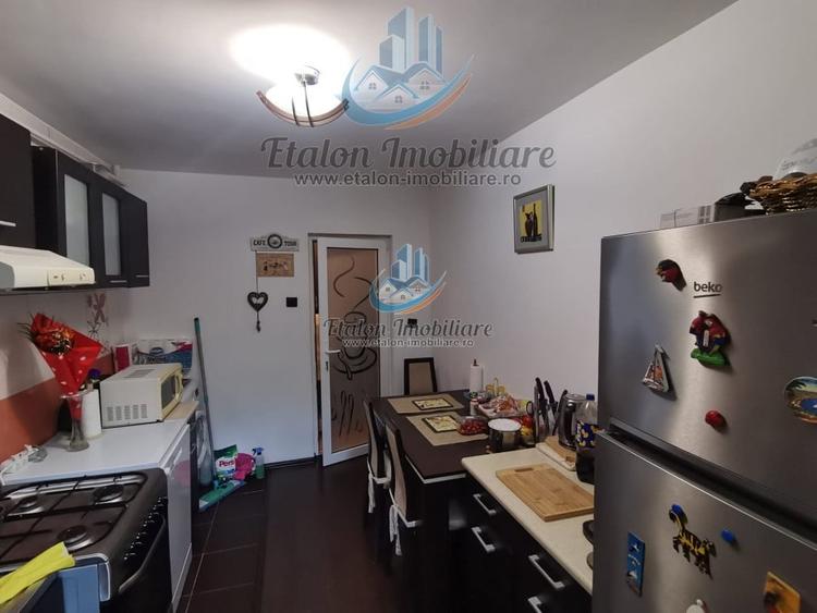 Apartament P+1, 4 camere, 2 bai, 3 balcoane, Zona Centrala&nbsp;Piatra&nbsp;Neamt - 1