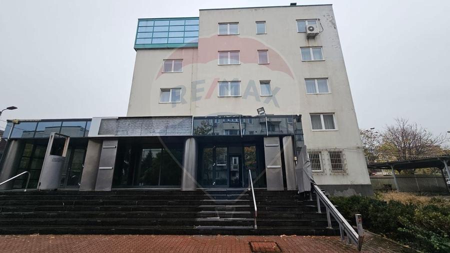 Hotel / Pensiune de vanzare în zona Barbu Vacarescu - 2