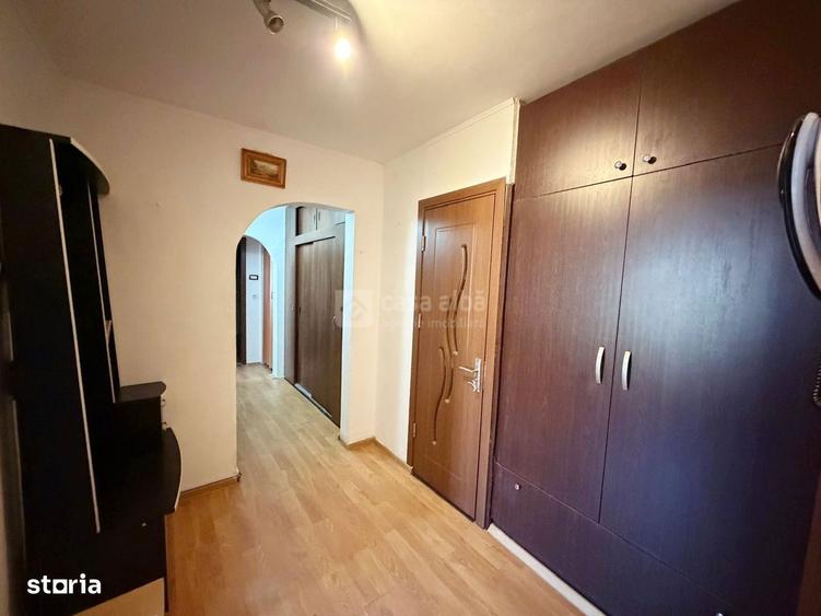 Pacurari - Petru Poni, 3 camere decomandat, amenajat, liber - 1