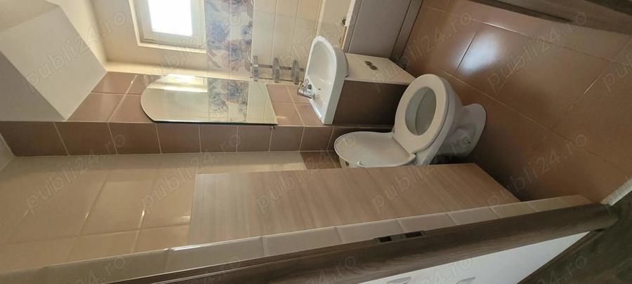 Apartament 3 camere, 2 bai, 1 balcon, 1 camara, etaj 7 10 - 9