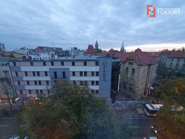 Apartament de vanzare cu 3 camere, etaj 6, zona Ultracentrala - 11