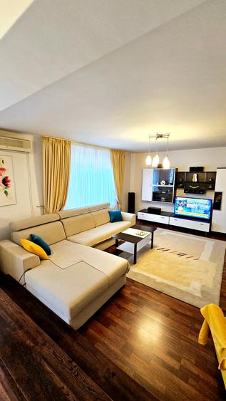 Casa individuala 11 incaperi | Zona Iancu Nicolae - Privighetorilor | Teren 627 - 2