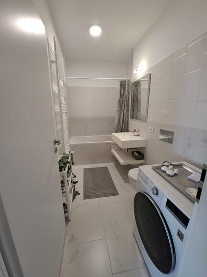 Central ,  Complex Paltim,  apartament  cu parcare - 9