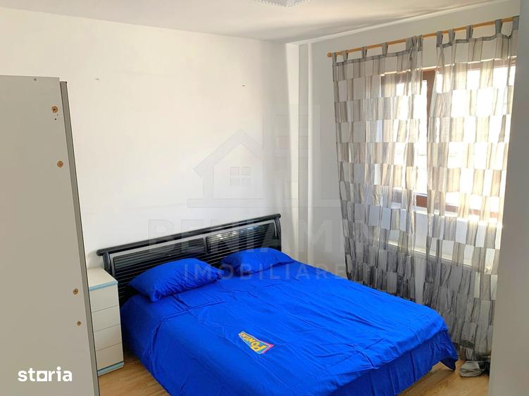 Apartament cu 3 camere semidecomandat în Brestei