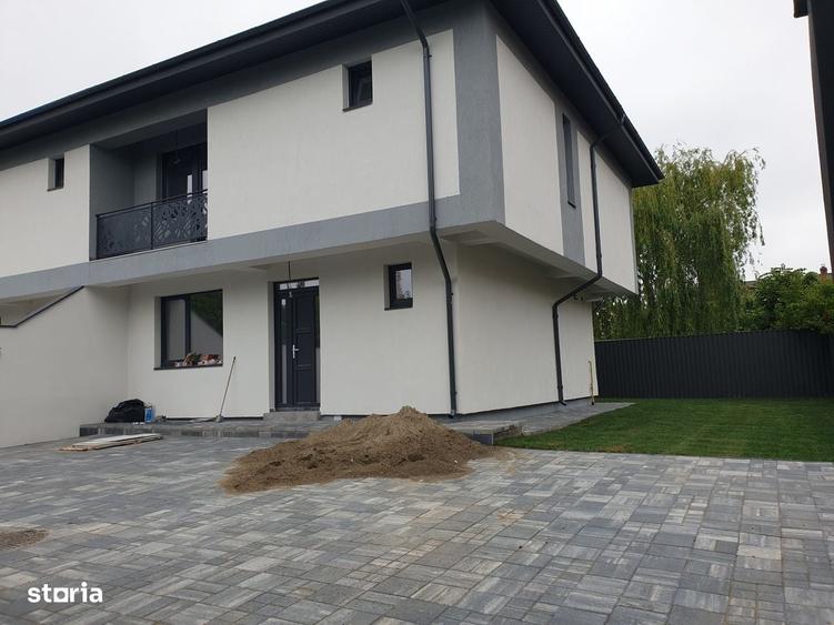 Casă cu 4 camere cu Teren 300 Mp în Miroslava