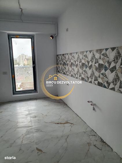 Decomandat Gradin Superba Privata Titan Pallady|Metrou Scoala Ikea - 8