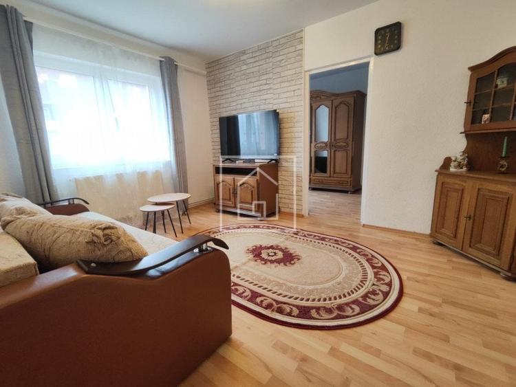 Apartament 3 camere renovat, mobilat complet, zona Iorga, 330€ - 1