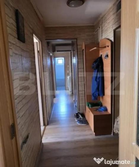 Apartament de vanzare, cu 4 camere, 4 balcoane, 75 mp, zona - 10