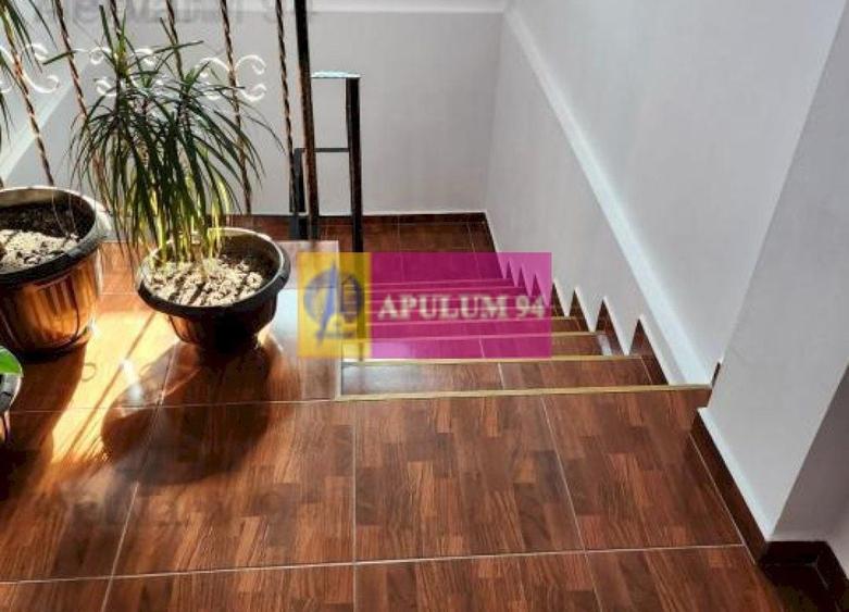 Pensiune de v&acirc;nzare &icirc;n Bușteni - Zonă deosebită - 33