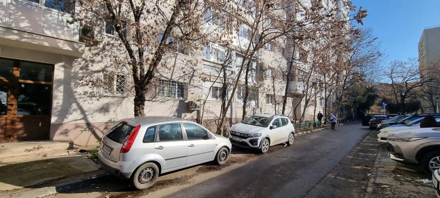 Piața Gorjului, bloc anvelopat, gaz separat, - 2