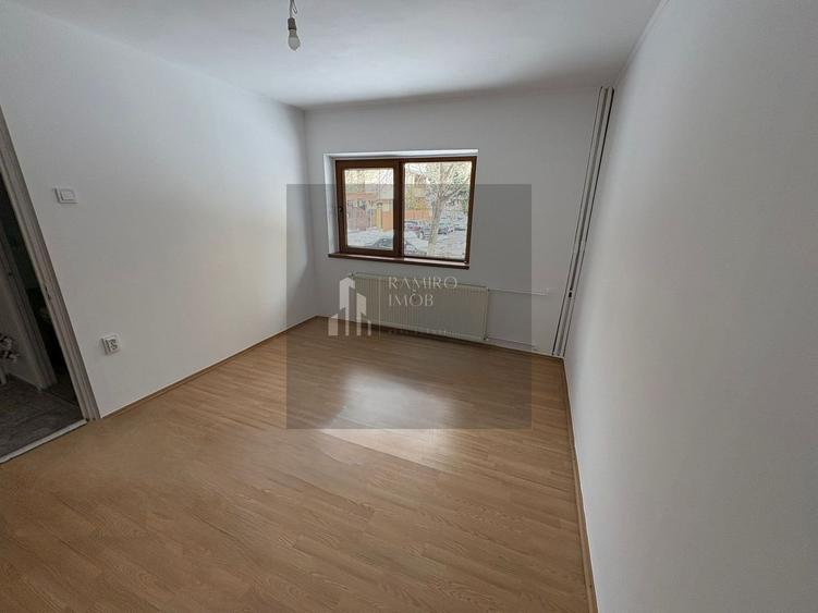 Apartament 2 camere decomandat an 1990  metrou Eroii Revolutiei - 4