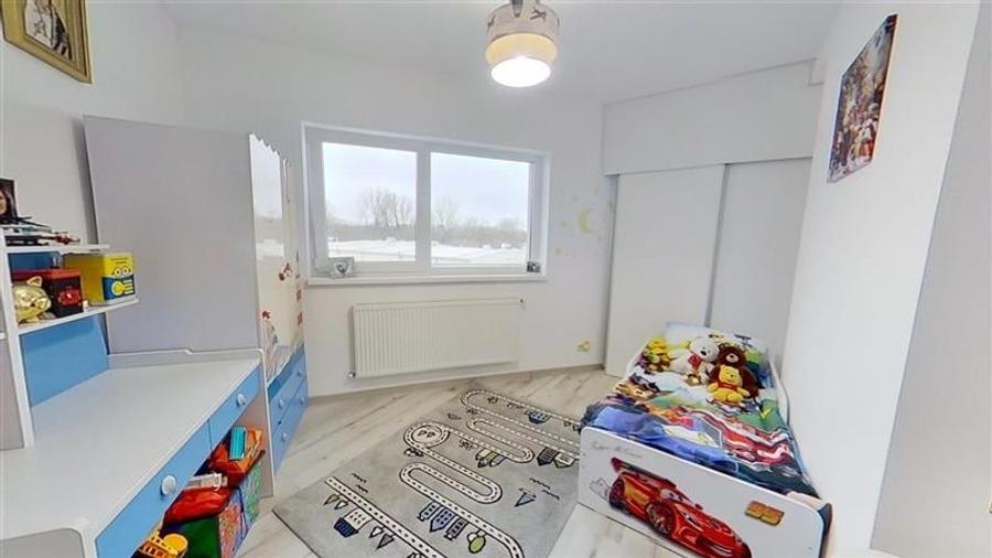 3 camere,decomandate,terasa 42 mp, mobilat,echipat,parcare,Tractorul,Brasov:3D! - 4